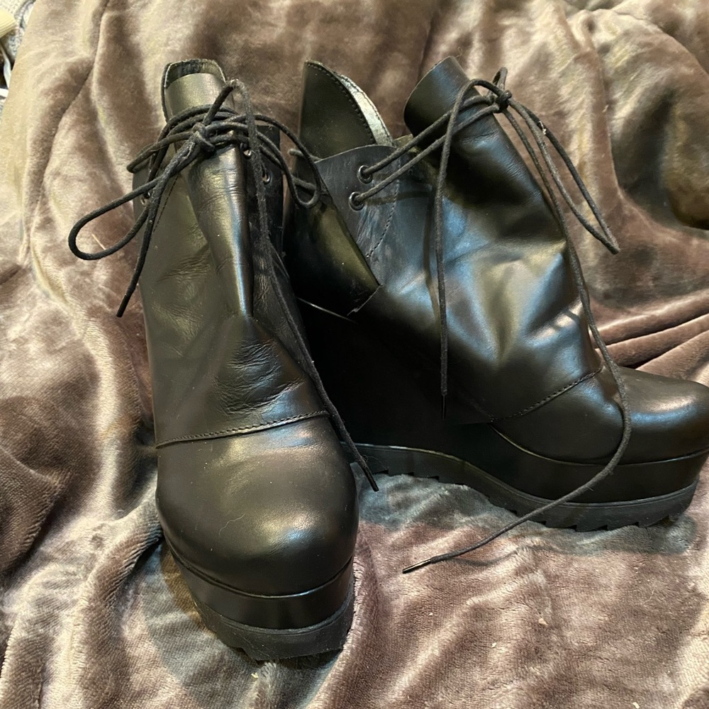 Metamorpoza platform wedge boots 40